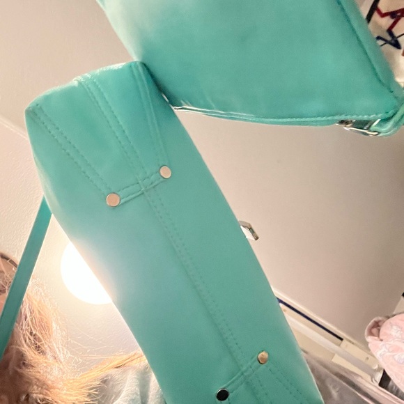 🩵Tiffany & Co Purse🩵 - Picture 10 of 11